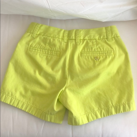 Cute, comfy short - Picture 3 of 3